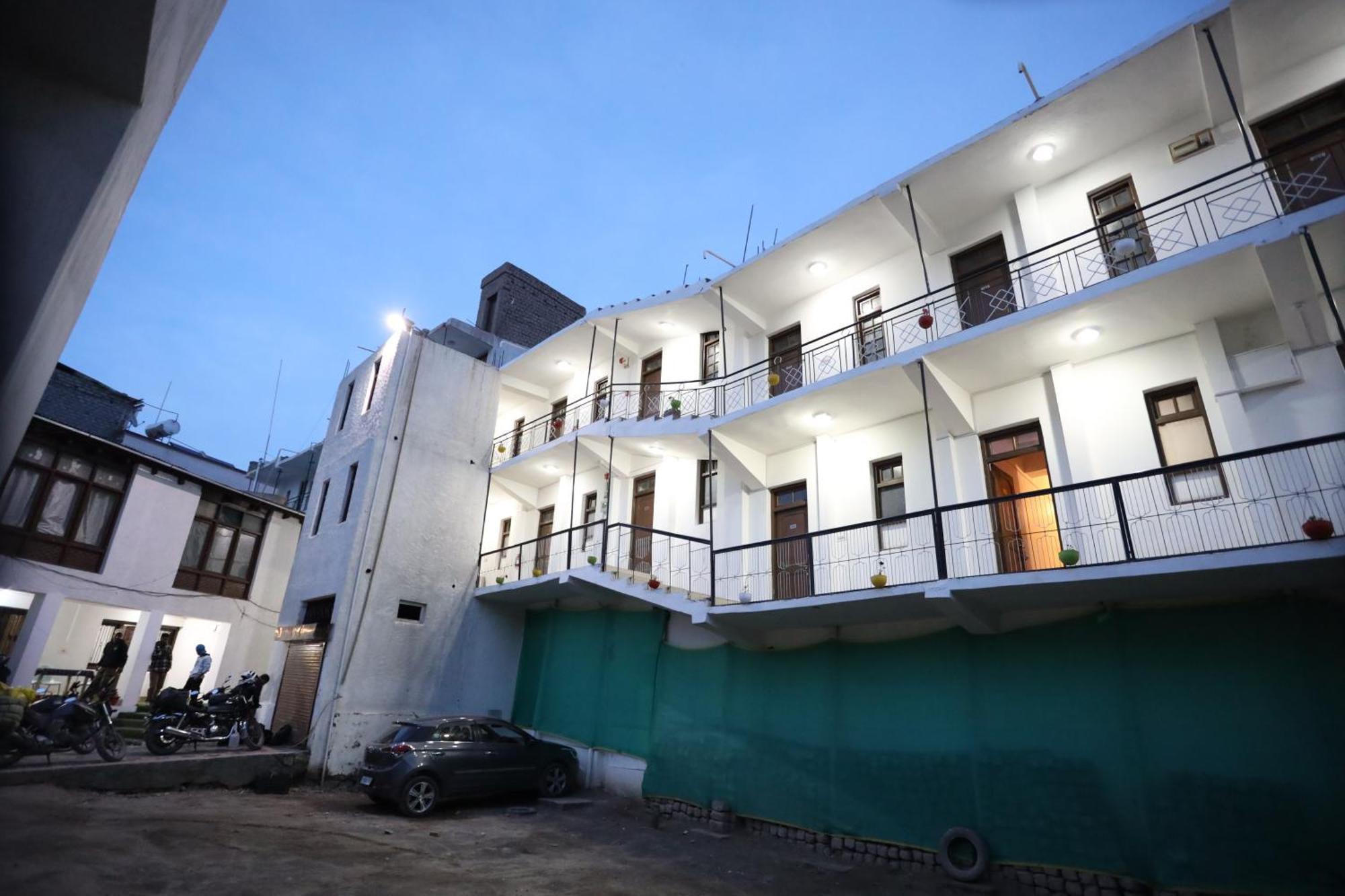 Hotel Jan Palace 列城 外观 照片